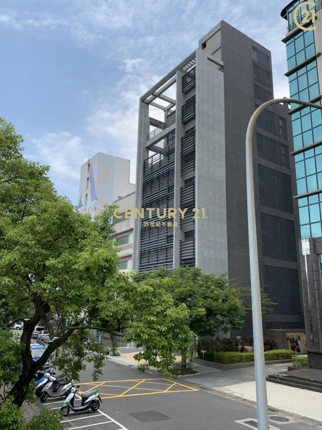 Residential For Sale, Row House 安美街, Neihu Dist., Taipei City 114
